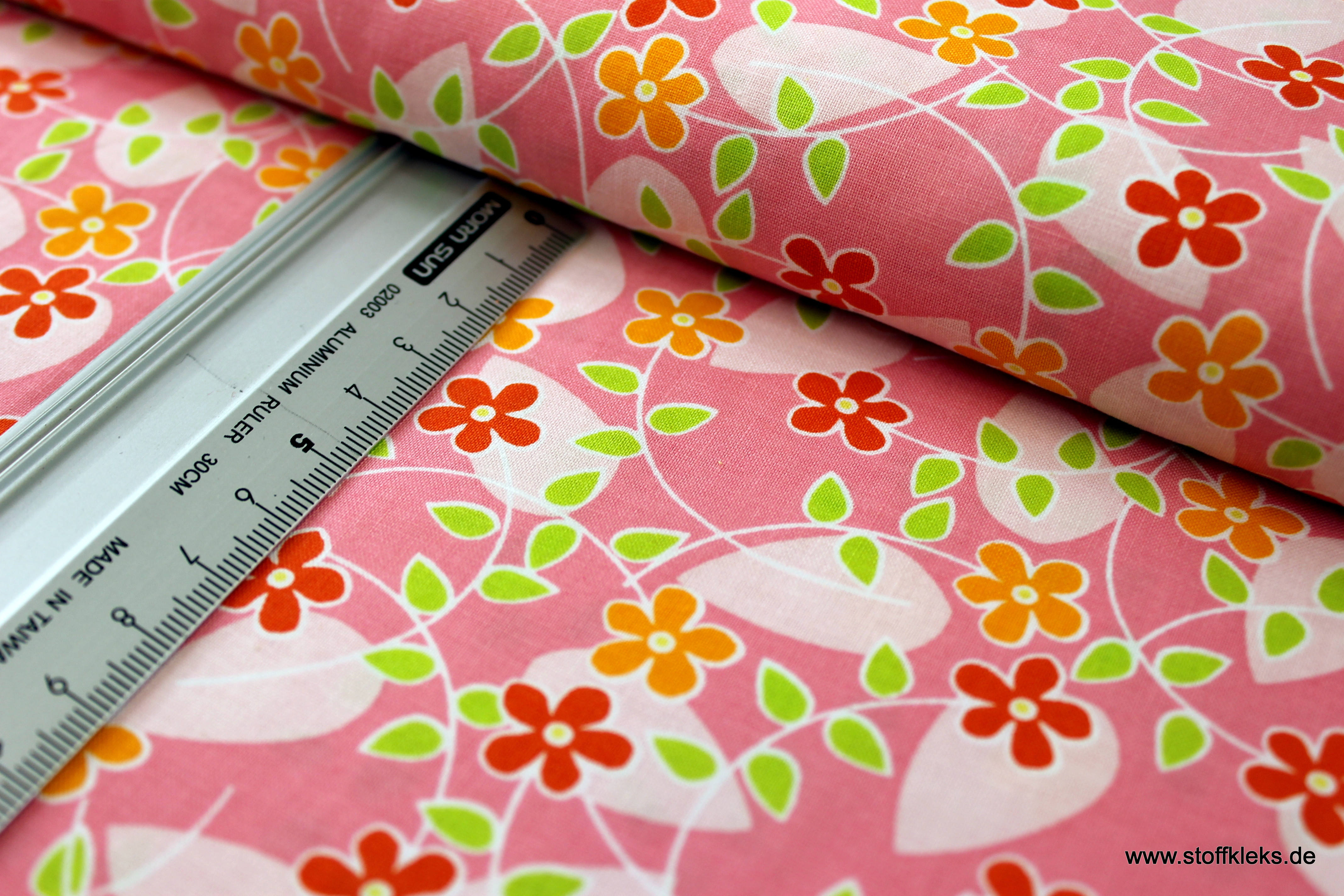 Baumwolle | bedruckt | Michael Miller Fabrics | Patt #DC6188 | Floating Blossoms