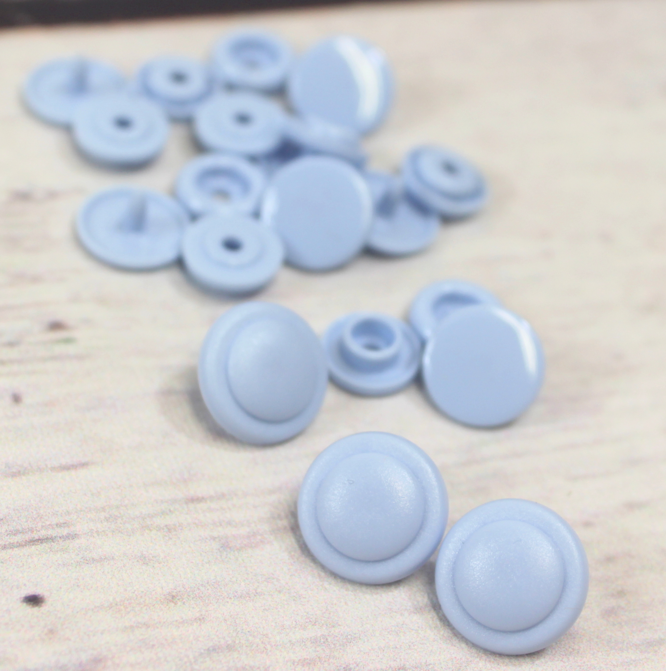 Snap | T5 | 20st | Knopf | B20 | pastell blau