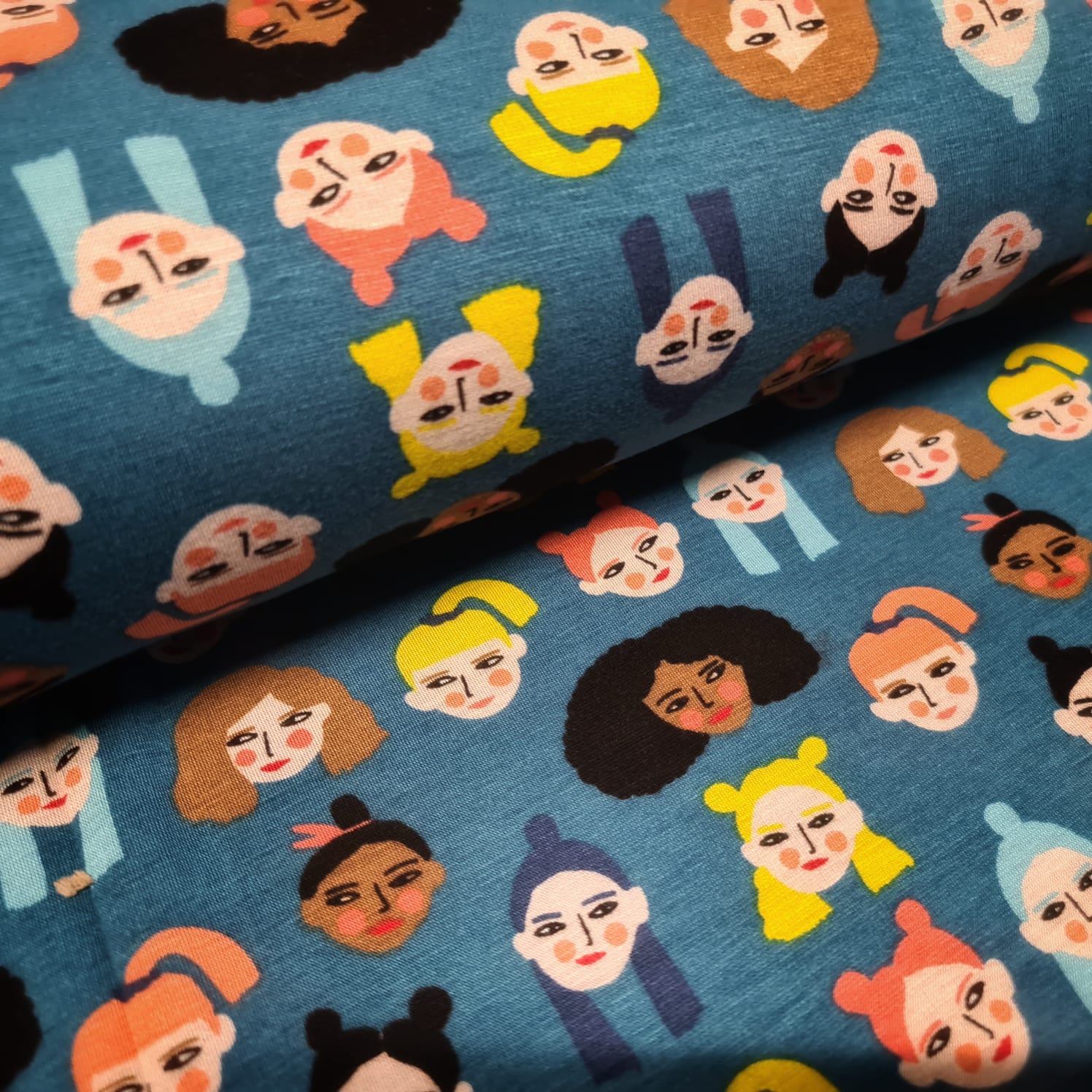 Alpenfleece | bedruckt | Menschen | blau