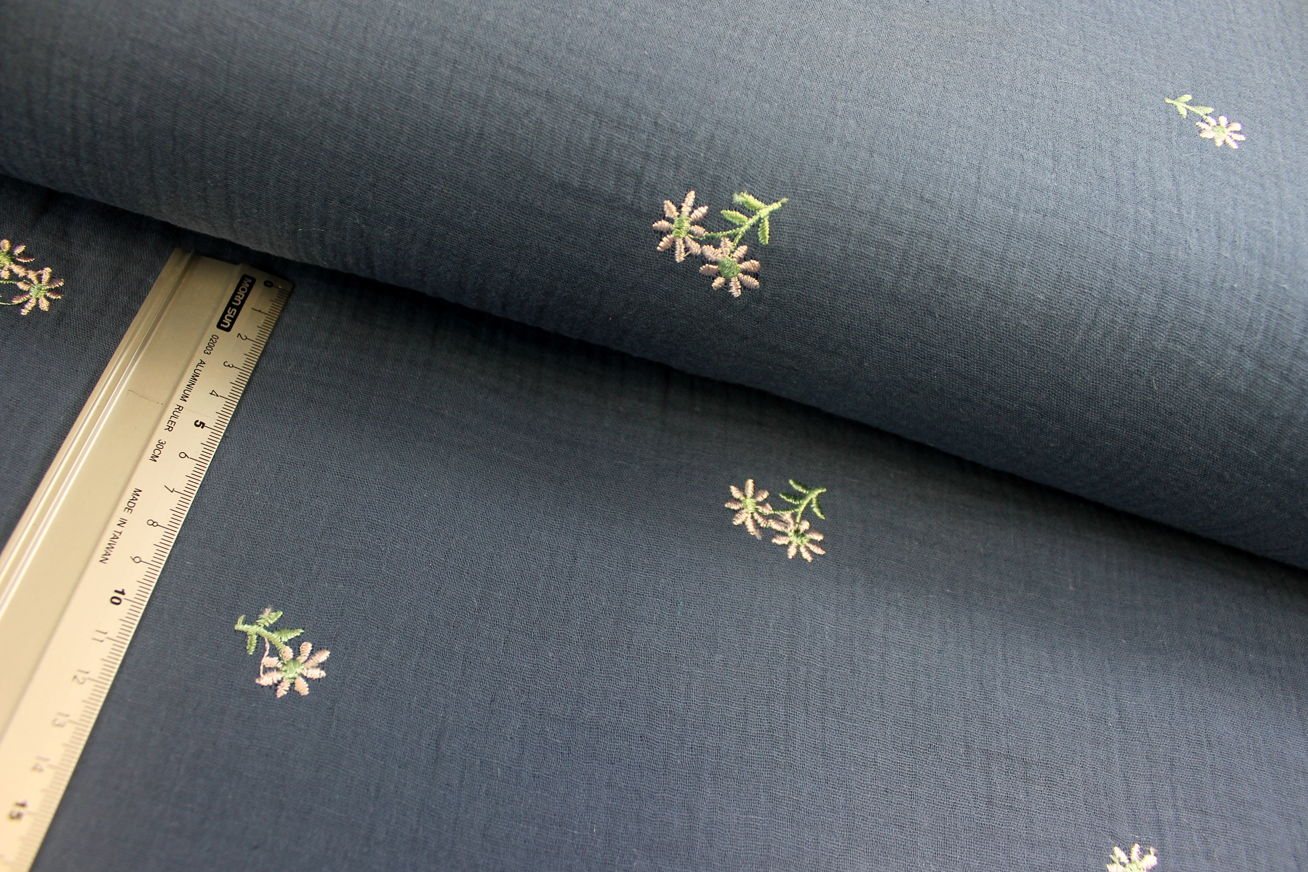 Baumwolle | double gauze/Musselin | bestickt | Blumen |  blau